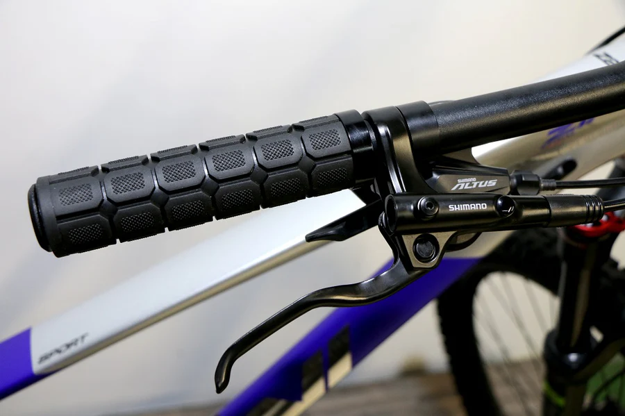 ZINI Z29 Sport (2025) - Image 2