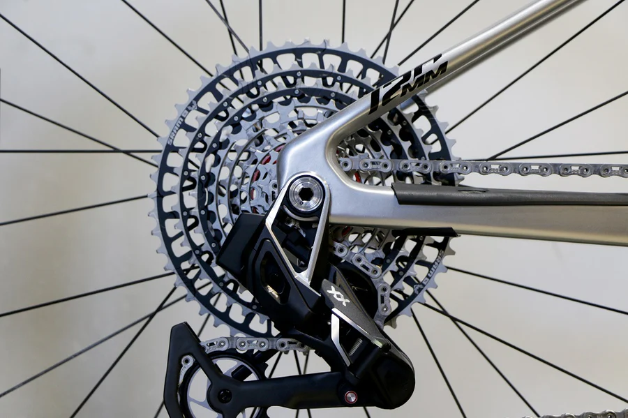 TITAN RACING Cypher Gen 2 120 DC Carbon Ultimate XL (Demo) - Image 2